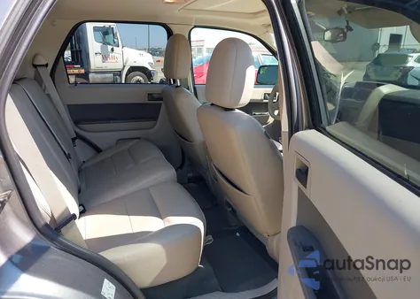 2011 Ford Escape Xlt from USA, damaged, VIN 1FMCU9DG0BKB70083